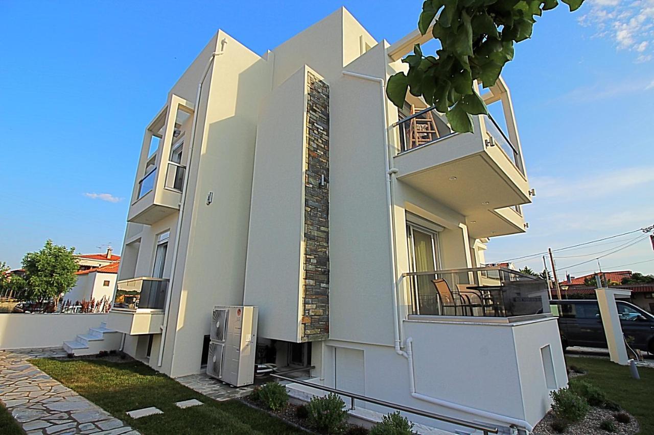 Sky Rays Luxury Apartments Nikiti  Zewnętrze zdjęcie