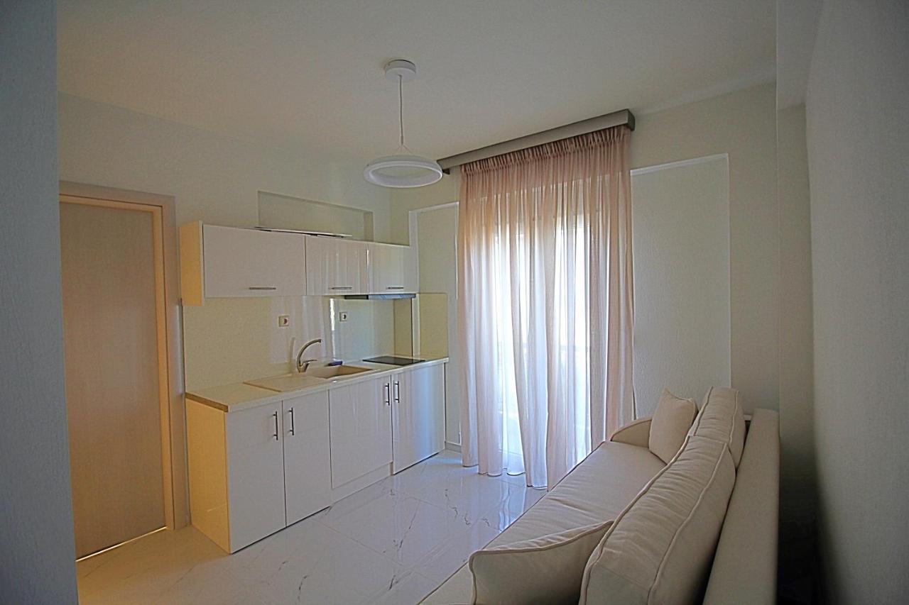 Sky Rays Luxury Apartments Nikiti  Zewnętrze zdjęcie