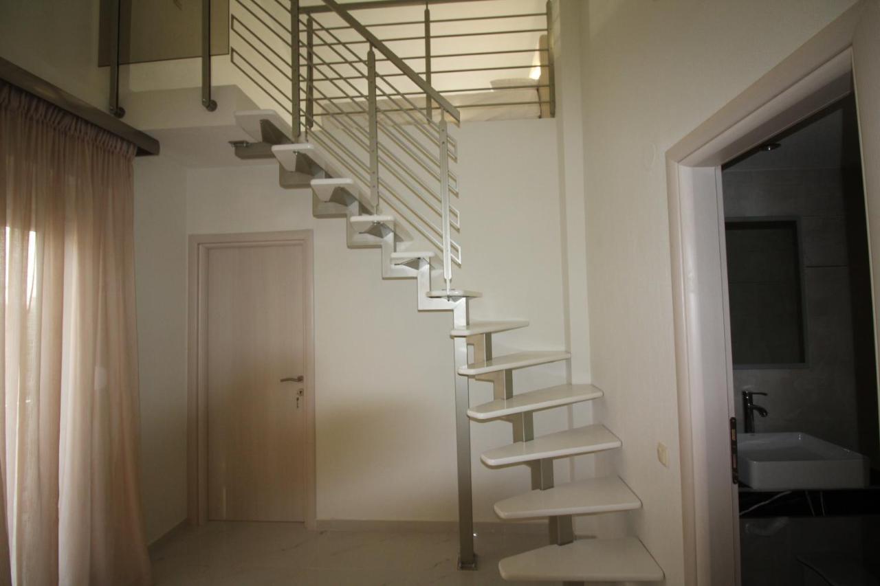 Sky Rays Luxury Apartments Nikiti  Zewnętrze zdjęcie