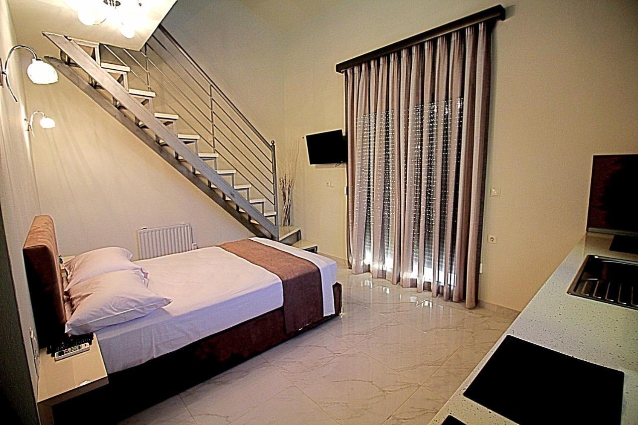 Sky Rays Luxury Apartments Nikiti  Zewnętrze zdjęcie