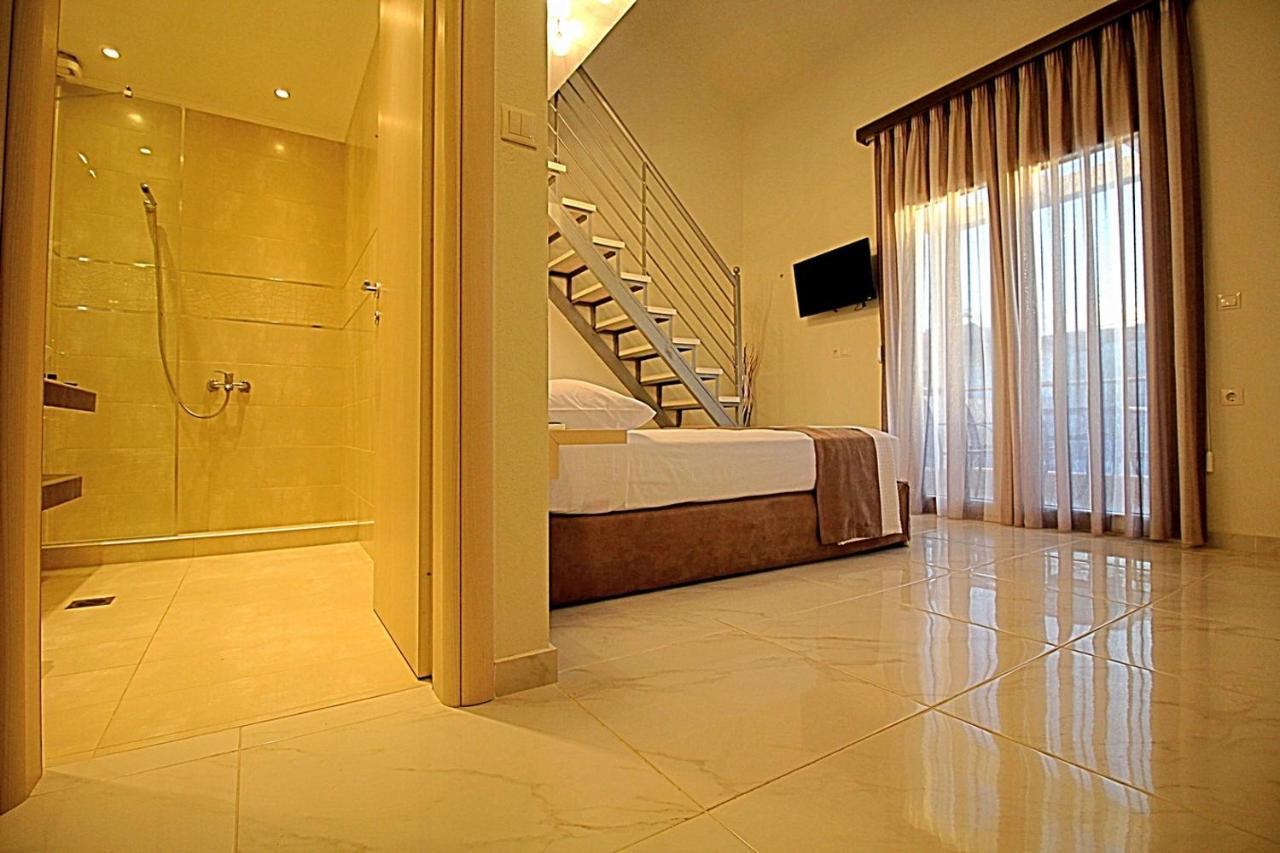 Sky Rays Luxury Apartments Nikiti  Zewnętrze zdjęcie